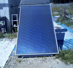 Solo alcuni esempi di FOTOVOLTAICO

impianto da 6 kW e batterie di accumulo 5 kw

impianto solare termico 300 lt per la produzione di acqua calda sanitaria